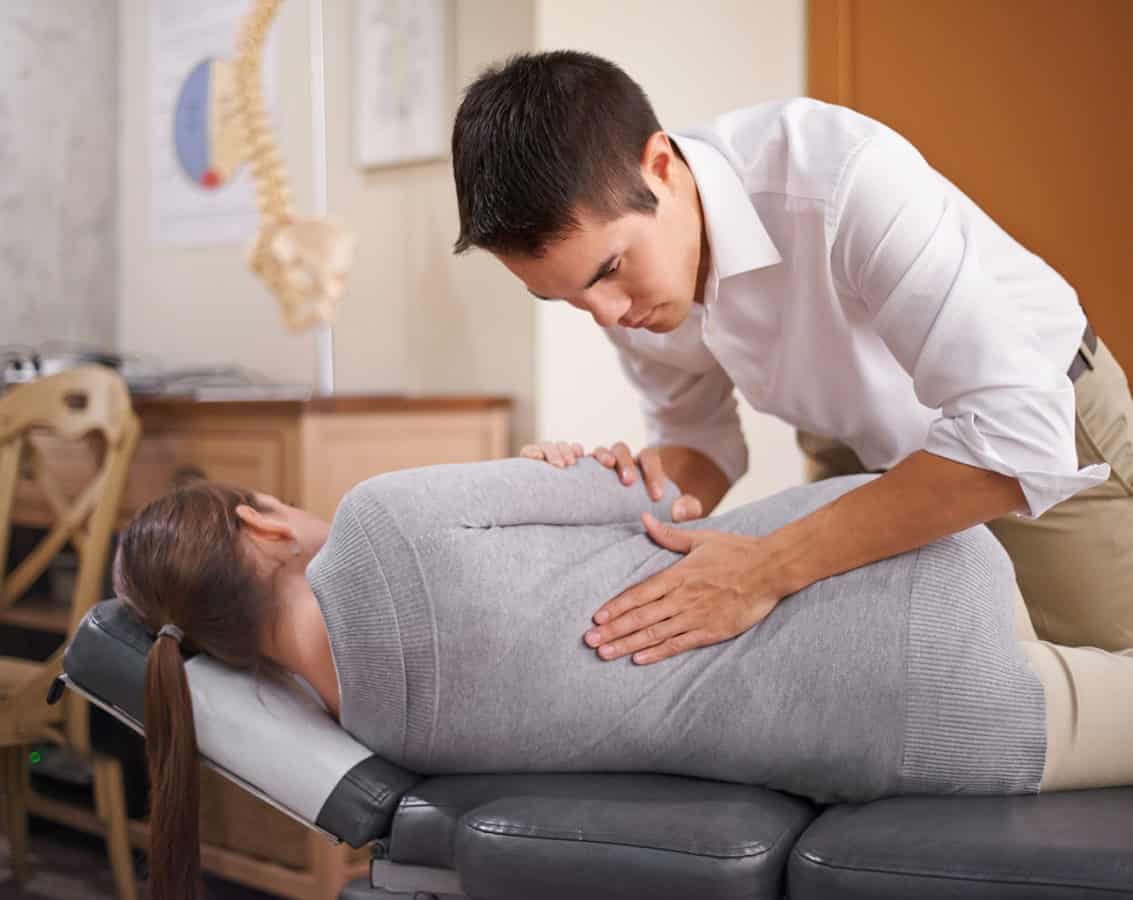 What is the Role of a Chiropractor?